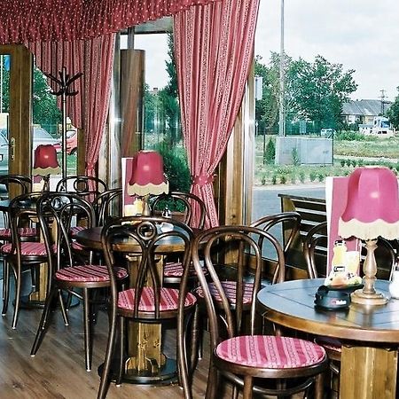 Sunset Motel Szombathely Extérieur photo